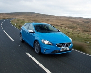 V40 D2 Start/Stop R-Design Momentum Powershift