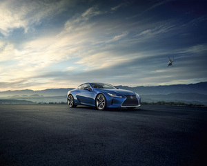 LC 500h Sport