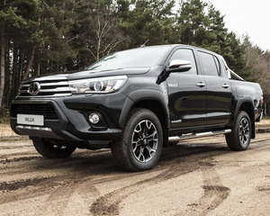 Hilux 4x4 2.4 D-4D CS CM