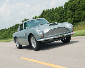 DB4 GT