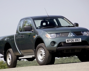 L200 Strakar BAJA