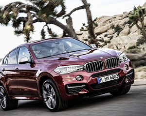 X6 M50d