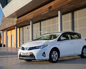 Auris Hybrid 1.8 E-CVT Excel