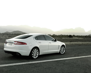 XF 2.0T Premium