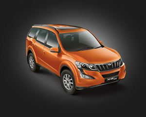 XUV500 W10