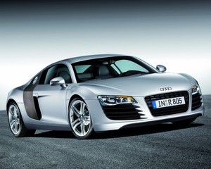 R8 4.2 Coupe quattro