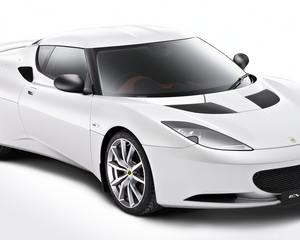 Evora S