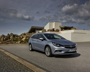 Astra Sports Tourer 1.0 Turbo Innovation