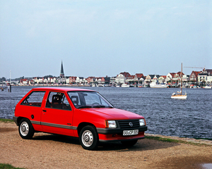 Corsa 1.3 Saloon