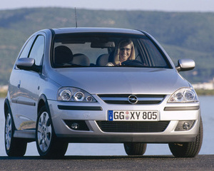 Corsa GSi