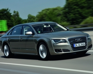 A8 L 4.0 V8 TFSI quattro tiptronic