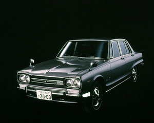 Skyline 2000 GT Sedan