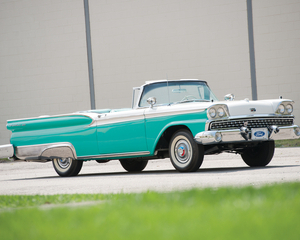 Galaxie Skyliner Retractable Hardtop