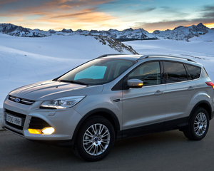 Kuga 1.6L EcoBoost 2WD Titanium