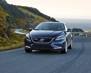 V40 D2 Summum Eco