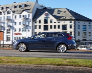 V40 D2 Summum Powershift