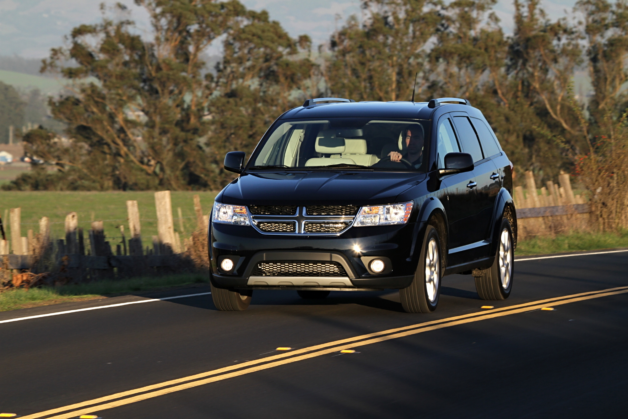 Додж джорней. Додж Джорни. Dodge Journey 2011. SUV dodge Journey. Додж Джорней 2011.